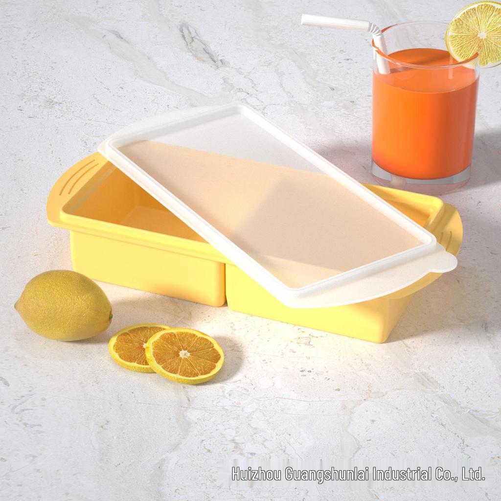 Silicone Ice Cube Tray with Lid: 4-Grid Frozen Soup & Food Storage Box