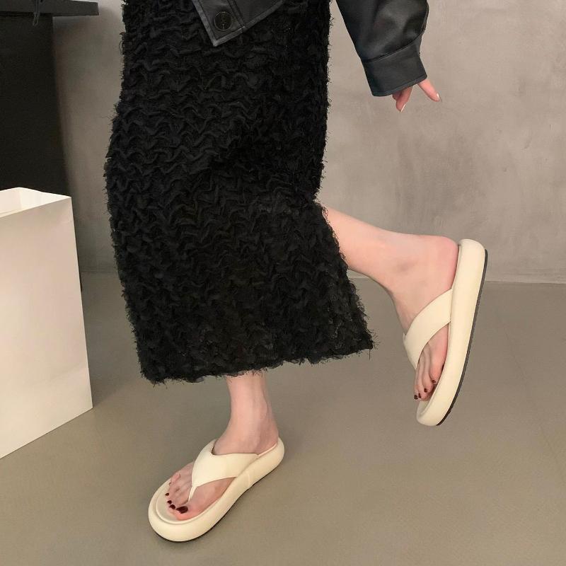 Móda 2025 Nové pantofle s tlustou podrážkou Pánské žabky Letní obuv Pár pantoflí Velká velikost Venkovní plážové sandály pro muže