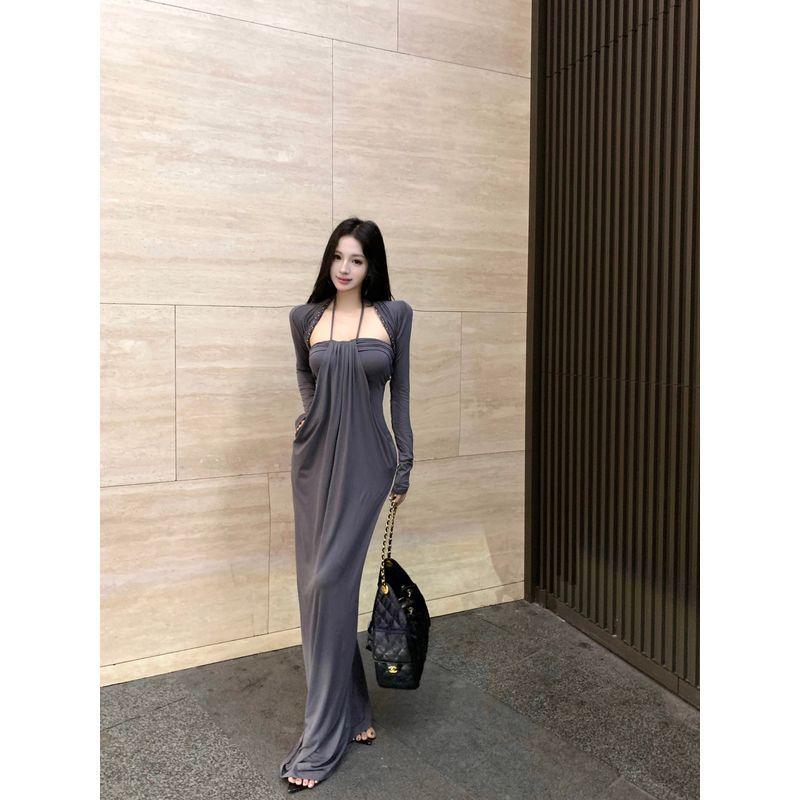Kumikumi Pure Desire Wind Heavy Industry Woven Twist Outerwear Women Autumn Gray Pleat Hanging Neck Dress Two-piece Set