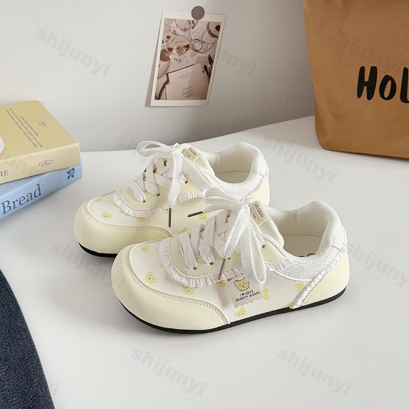 Fashion Autumn Women Casual Sports Shoes 2025 Comfortable Anti Slip Outdoor Vulcanized Shoes Bear Lace Up Fashion Running Flat Shoes