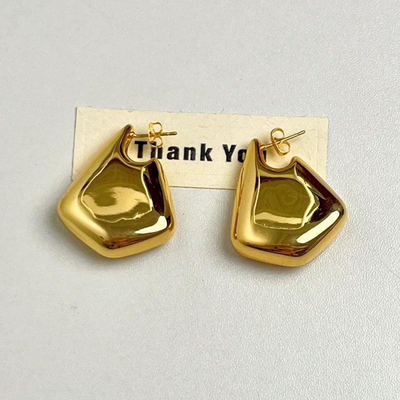 

Niche Style Retro Three-Dimensional Triangular Glossy Best Selling Geometry Gold