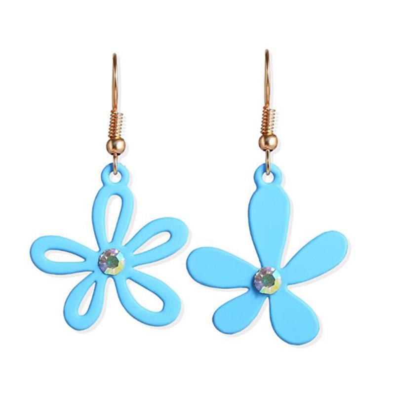 

RUI RUI YU 1 пара женских серег с асимметрией и цветочным ромашкой, свежие ювелирные изделия в виде капель из сплава синий