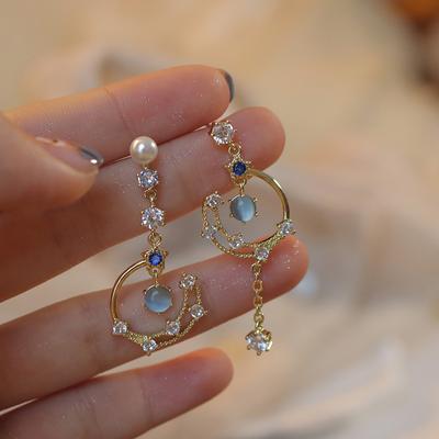 Brincos Assimétricos Exquisitos de Pérola Lua Gota de Água Para Mulheres Moda Coreana Borboleta Flor Zircônia Brinco Joia de Casamento
