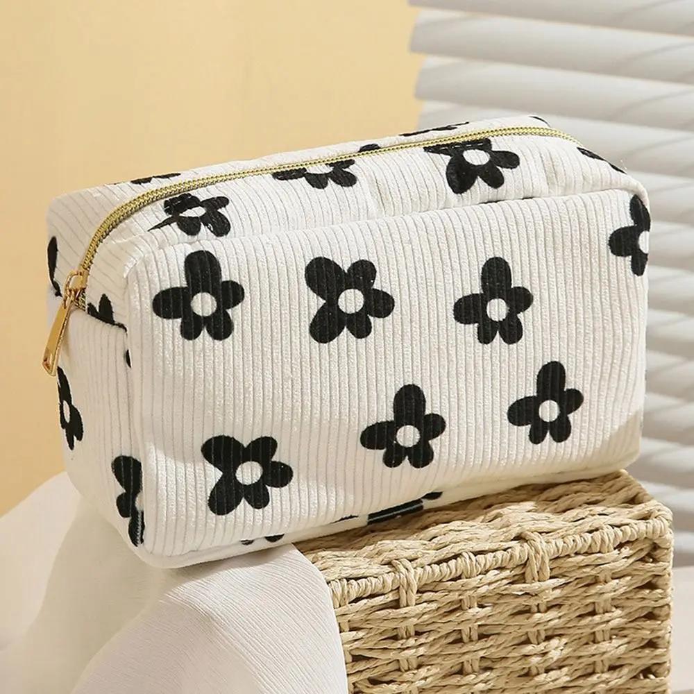 Trendy Large Capacity Corduroy Makeup Bag Travel Printed Toiletry Organizer Bag Makeup Brush Skincare Storage Bag for Women
