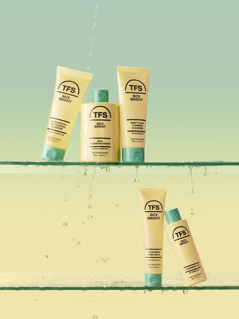 The Face Shop Clear Rice Mild Alkaline Foam Cleanser 100ml
