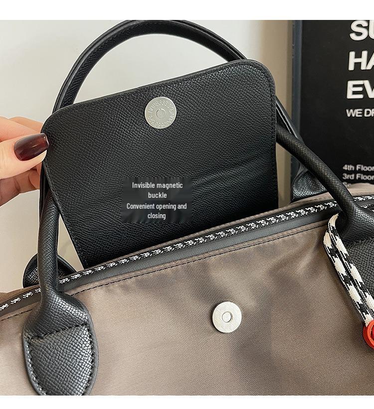 Women's Lightweight Versatile Tote: Trendy, Large Capacity Shoulder & Underarm Bag