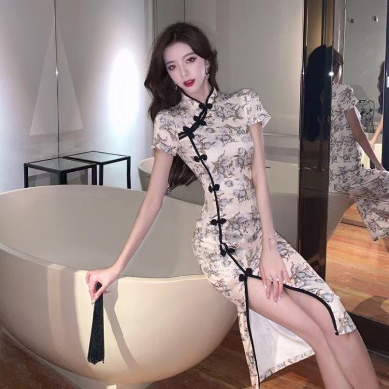 Elegant Floral Cheongsam: Summer Slim Fit Frog Button Midi Dress with Stand Collar and Side Slit