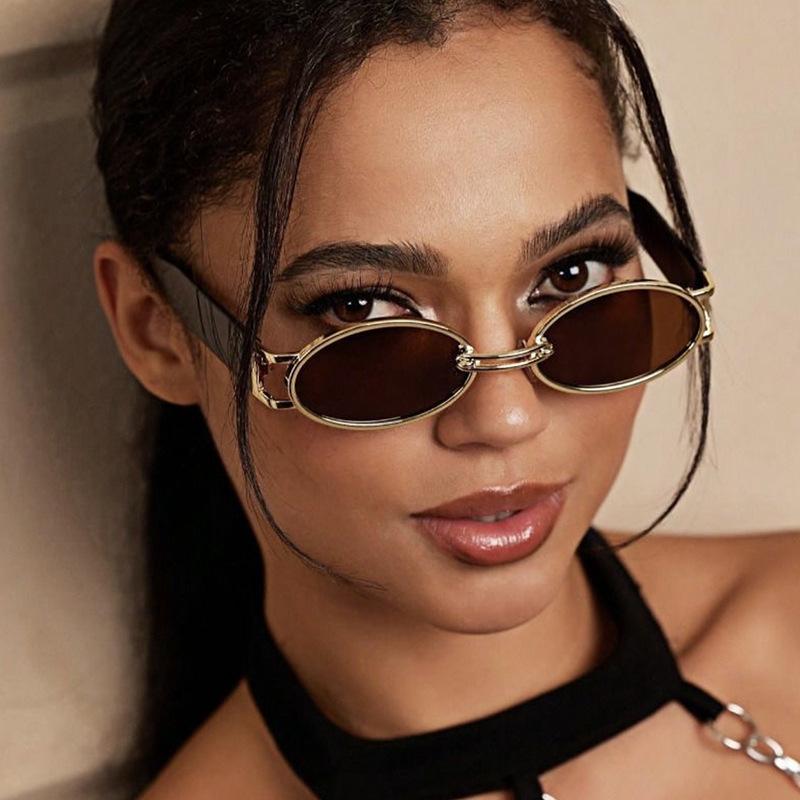 Ins New Retro Oval Classic Punk Women Sunglasses UV400 Luxury Brand Hollow Frame Design Men Street Shoot Vacation Gafas De Sol