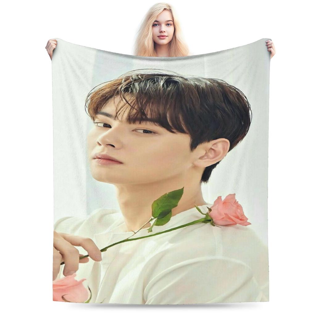 Cha Eun Woo Flannel Blanket Winter Warm Soft Throw Blanket for Child Home Decor Fluffy Bedspread Sofa Bed Cover