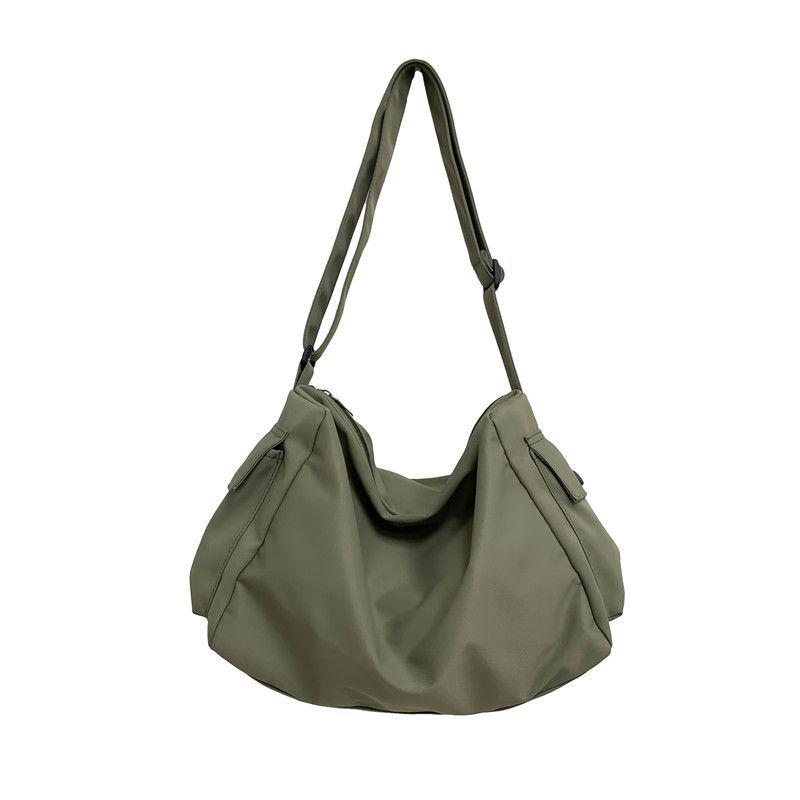 

Мужской рюкзак кроссбоди и сумка-мессенджер в японском стиле большой вместимости и легкий With Long-Legged Frog Pendant