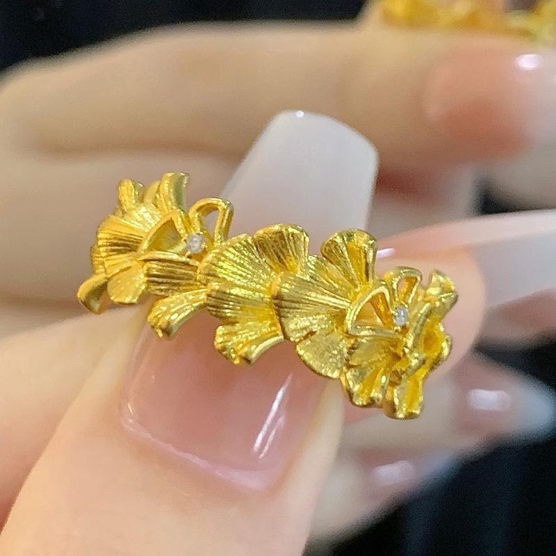 New In Rings Ginkgo Petal for Women Ancient Gold Craftsm Exquisite Glossy Small Leaf Exquisite Rings for Women Party Jewelry