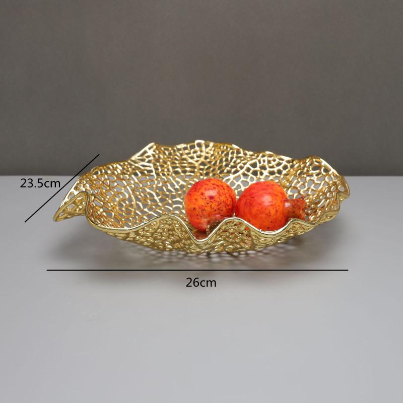 Modern Art Metal Palm Tray, Irregular Fruit Tray, Snack, Jewelry Storage Tray, Living Room Coffee Table Decoration Ornament