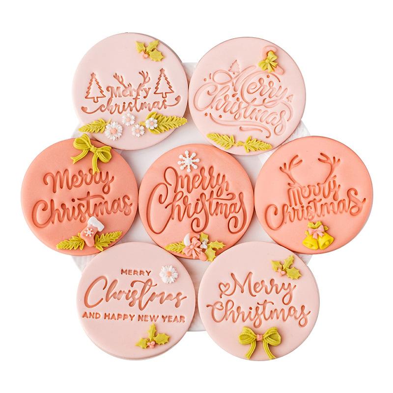 Merry Christmas Holiday Cookies Stamping Novice Baking Tools Cookies Cutter Christmas Biscuit Mold Cake Decorating Tools