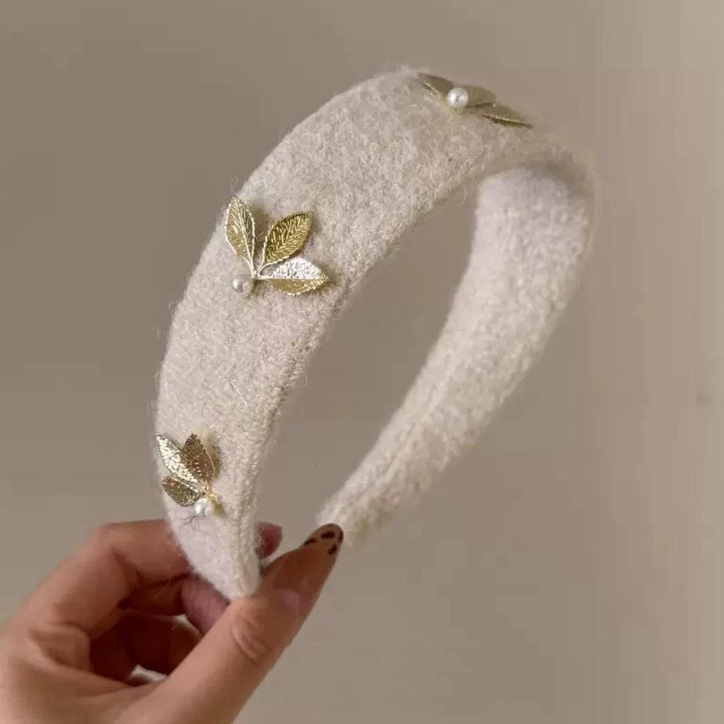 Luxurious Autumn/Winter Pearl Leaf Flocked Fabric Headband
