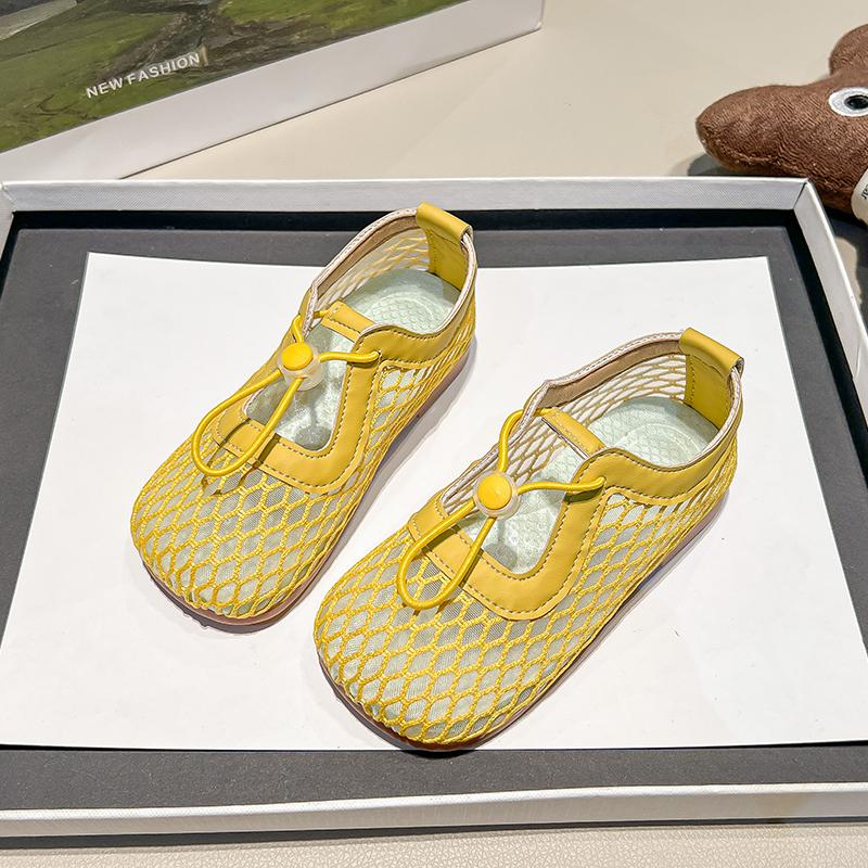 

Новые детские сандалии для девочек 2025 года Противоскользящие Быстросохнущие Пляжная обувь для малышей Сетчатая ткань Универсальные Шикарные Балетки для девочек 24 жёлтый