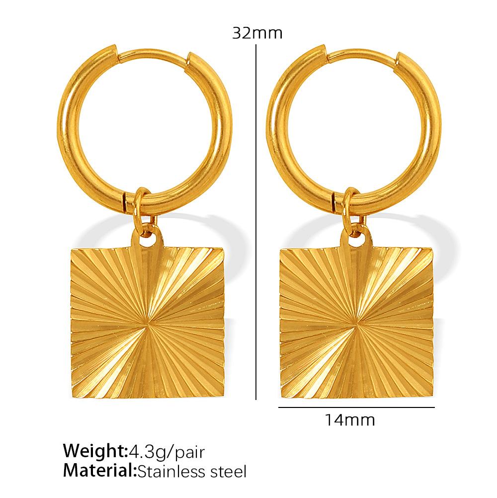 Round Heart Butterfly Necklace Gold Plated Stainless Steel Pendant Necklace Necklace