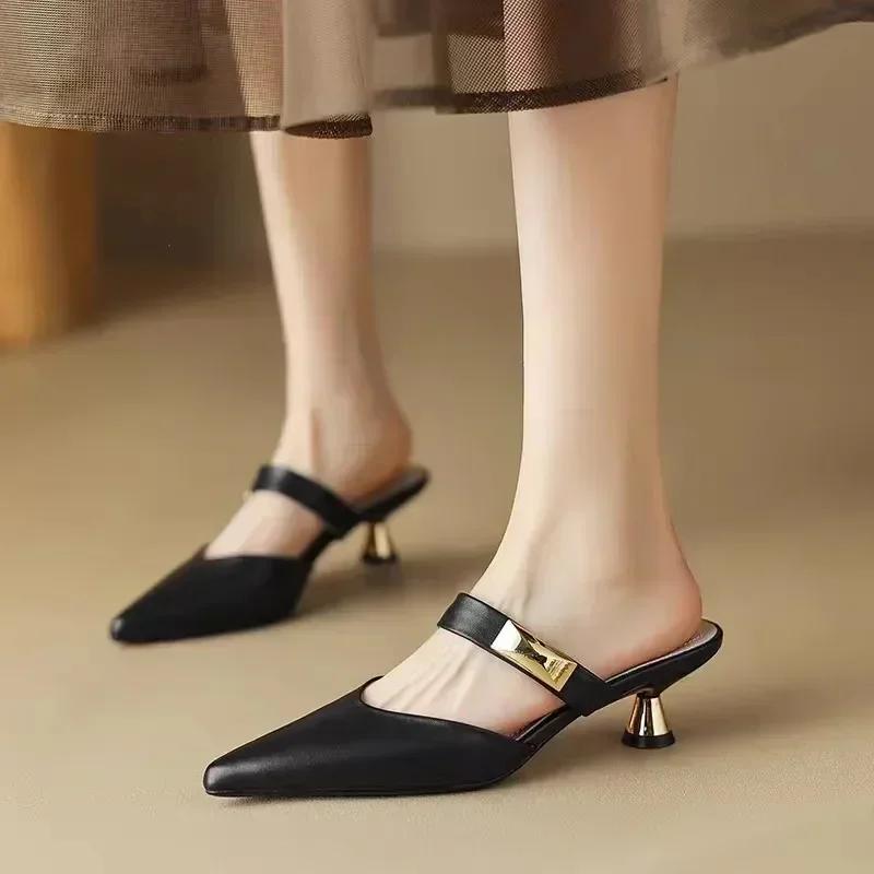 Fashion Size 34-40 Women Kitten Heels Mules Golden Rivet Pointed Toe Summer Sandals Fashion Beige Ladies Casual Med Heels Shoes