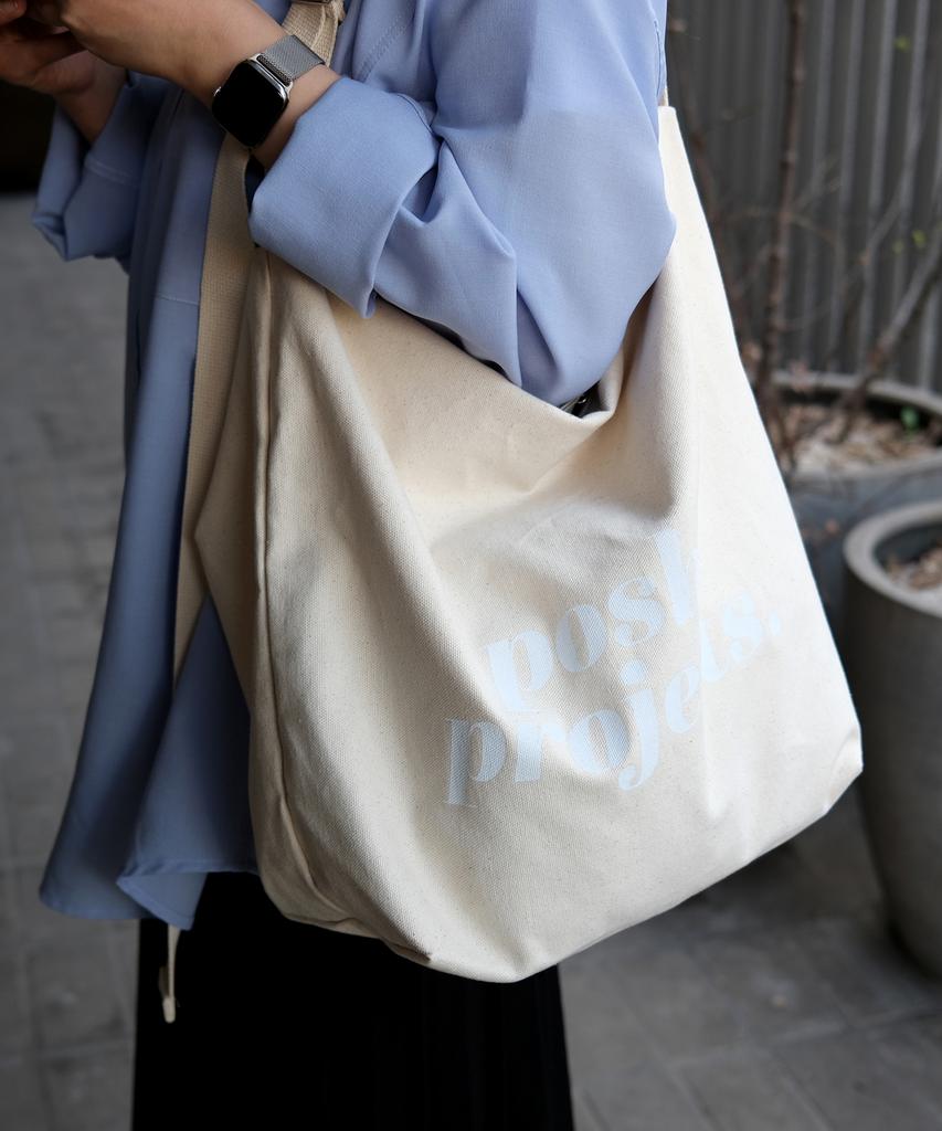 Posh-Projects E137 Kangaroo Bag Large White