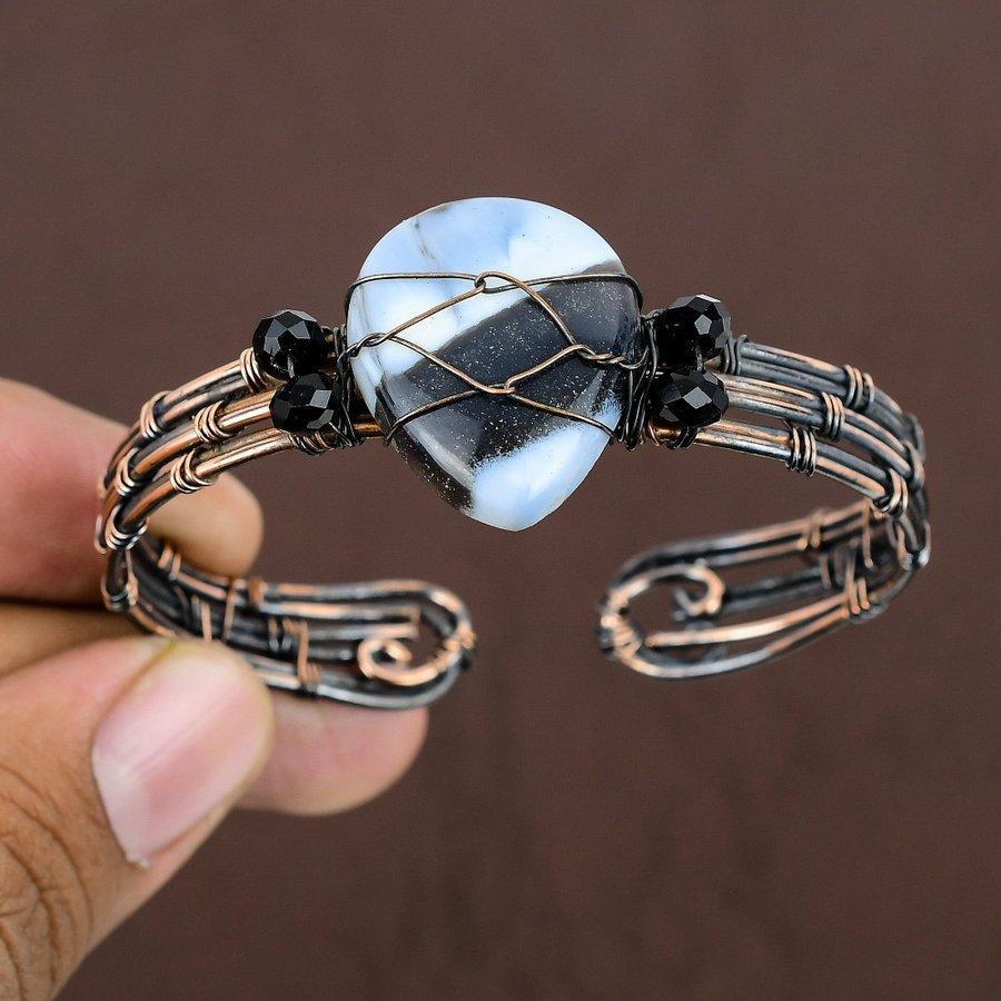 Natürlicher Owyhee Opal Edelstein Handgemachter Kupferdraht Wickel Armreif Adj. a4j09