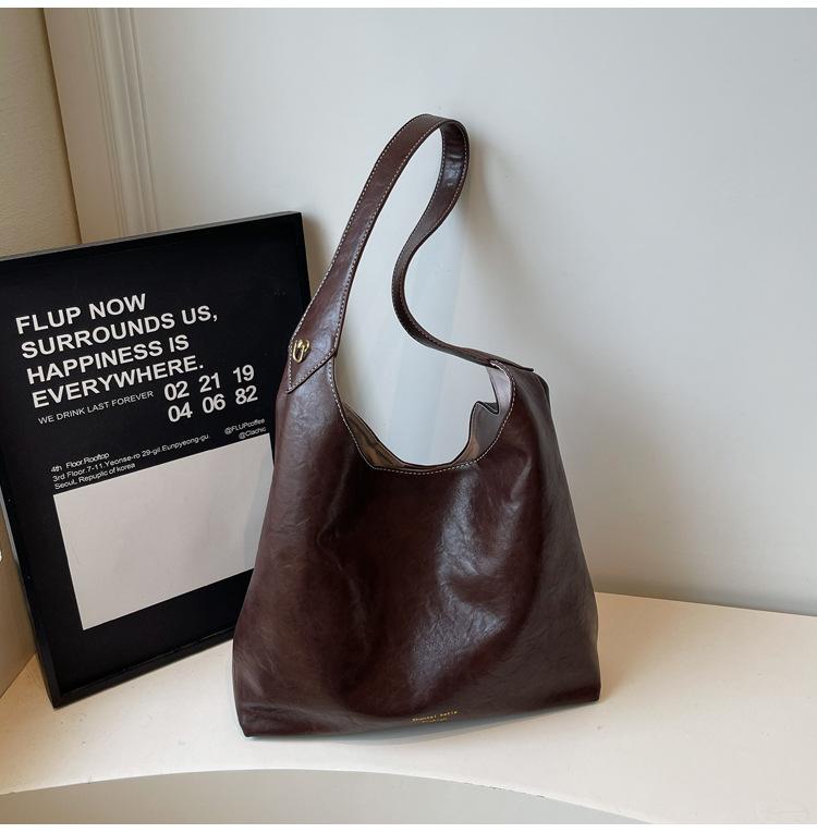 

Simple casual large-capacity tote bag women s 2025 new Korean version fashion shoulder bag trendy versatile underarm bag