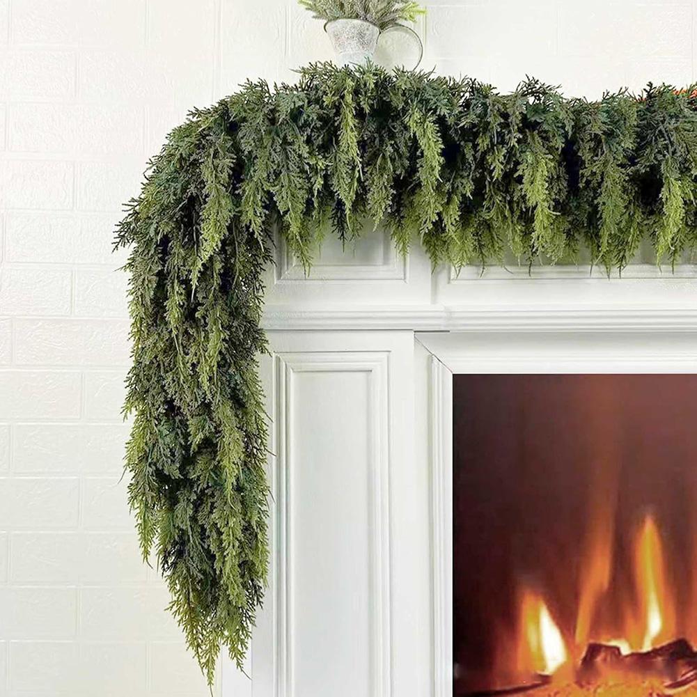 Artificial Cedar Wreath-Vine For Christmas Multipurpose Decorative Garland For Mantelpiece Elegance