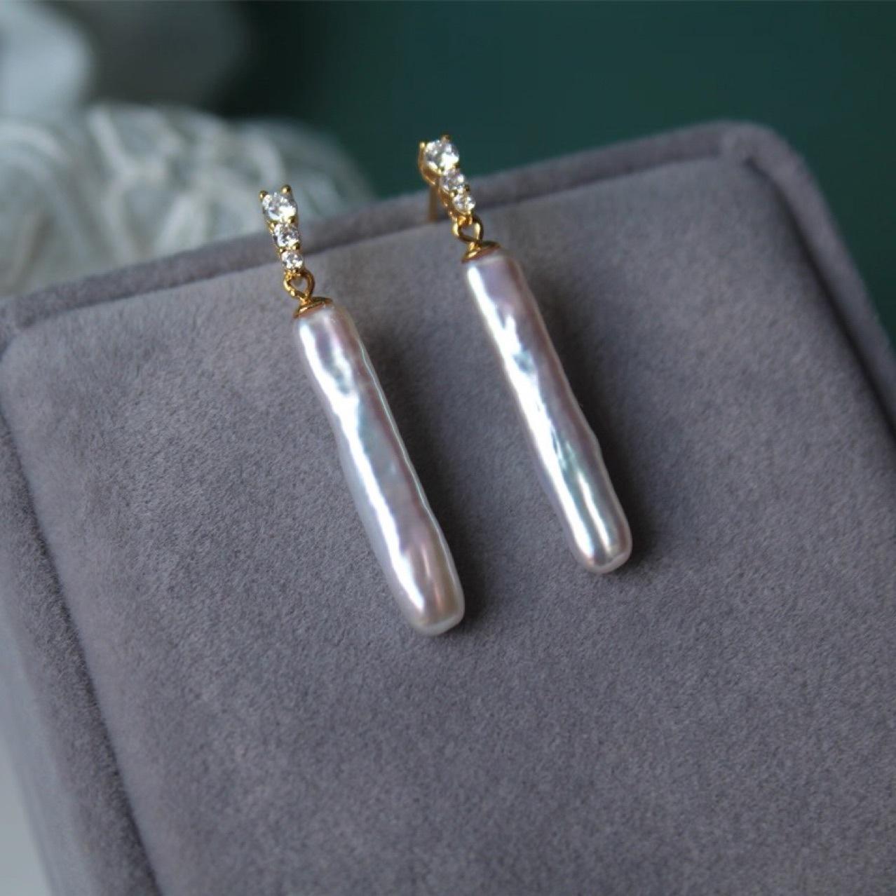 

Long natural freshwater baroque pearl stud earrings thin silver bar earrings S925 silver needle zircon gold-plated earrings simple Silver needle