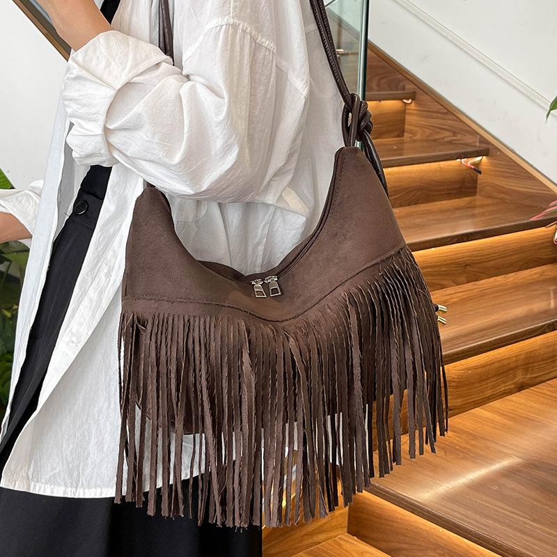 

Большая вместительная ретро-сумка-тоут, новая модная и стильная сумка через плечо, сумка-ведро с кисточками Ins Niche