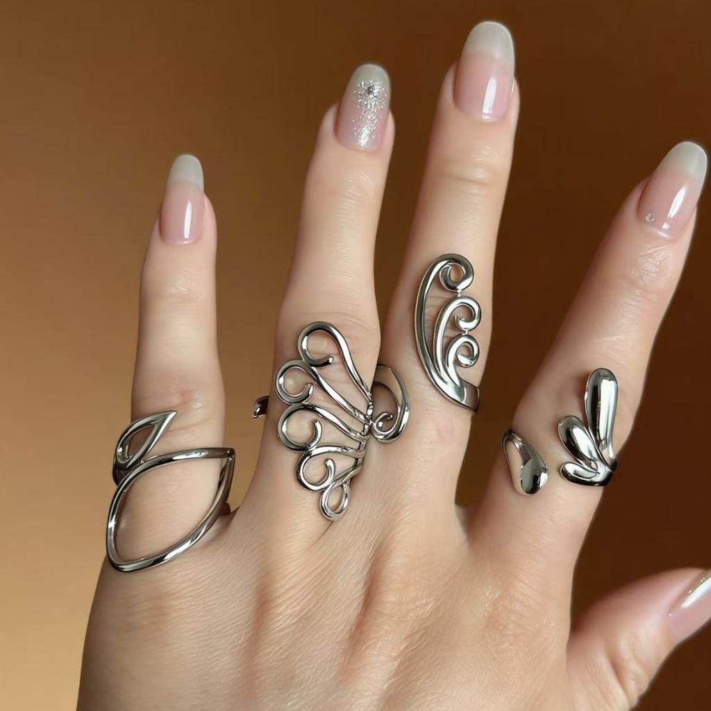 1Pcs Lady's Exaggerated Geometric Open Ring, Stainless Steel Ring with Simple Design As a Finger Ring.