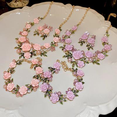 Süße Diamant-Imitation Perlen Kamelienblütenblätter Schlüsselbein Halskette elegant Internet-Berühmtheit Nische High-End Halskette