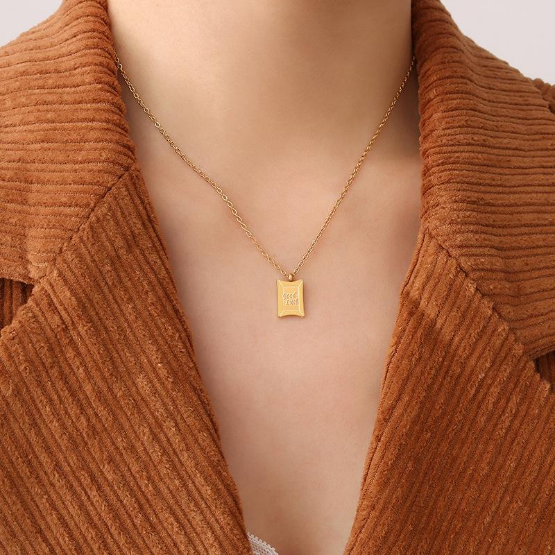 

Модное универсальное модное овальное фирменное квадратное фирменное ожерелье с подвеской Niche Design