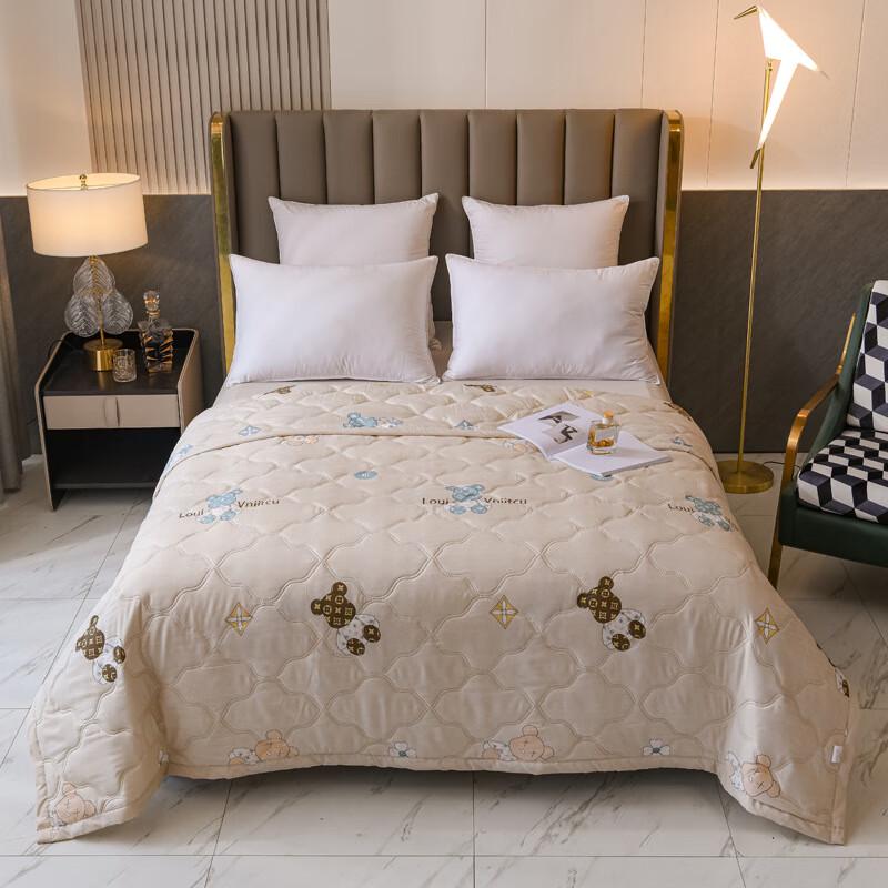 Diamond Velvet Summer Cooling Quilt