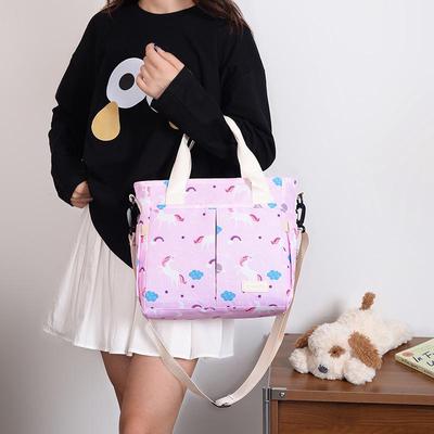 Sac de maternité multifonctionnel: Sac bandoulière grande capacité pour mamans, convertible en sac à suspendre pour poussette