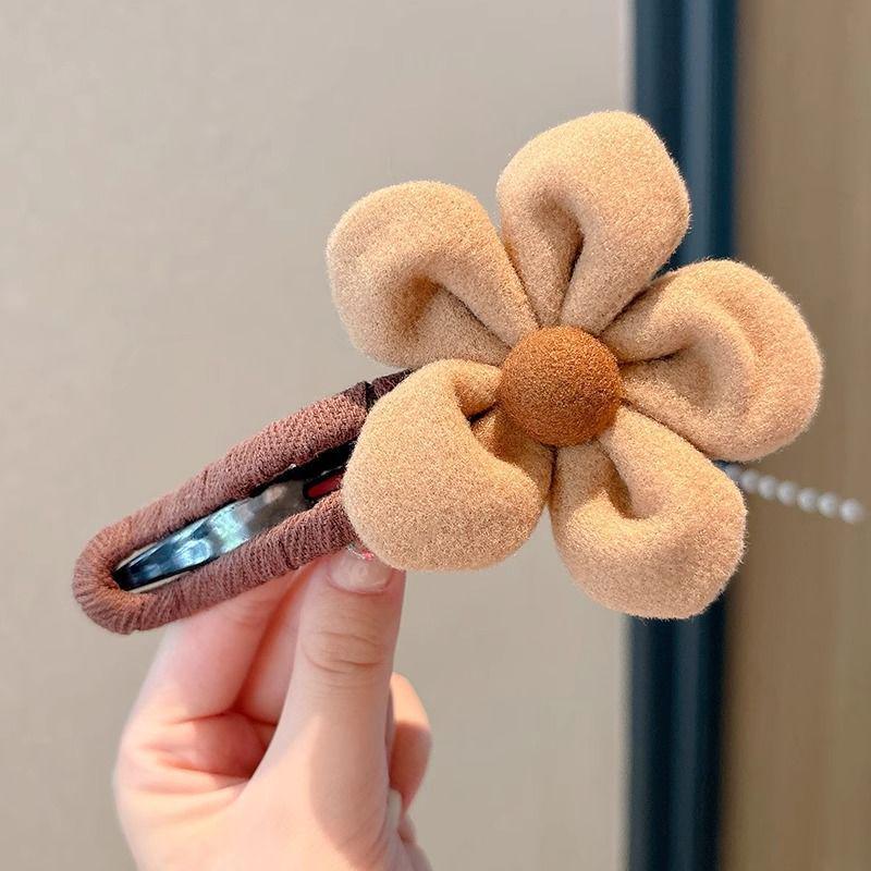 2024 High-End Retro Floral Korean Claw Clip for Women - Duckbill Style for Elegant Updo