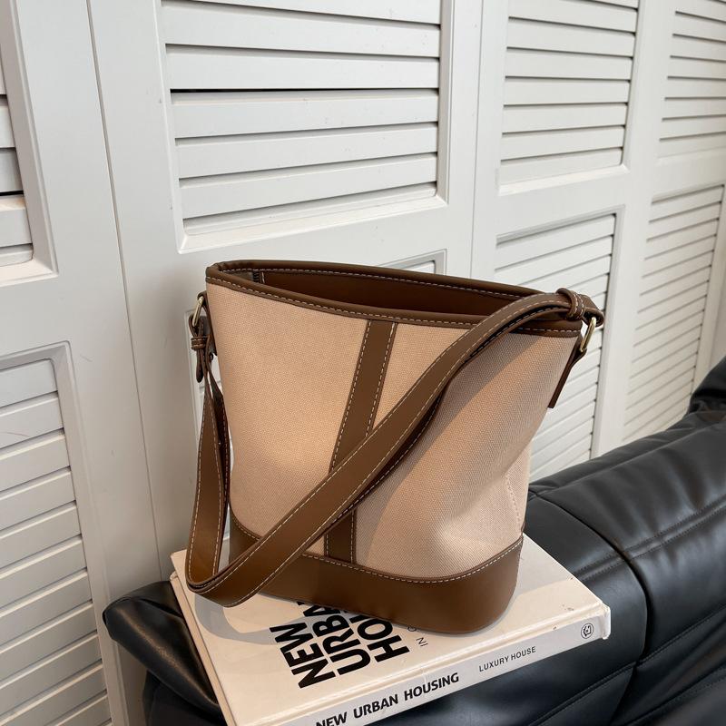 Small bag New fashion canvas shoulder bag Casual women's bag Versatile work commuter bag Bucket bag