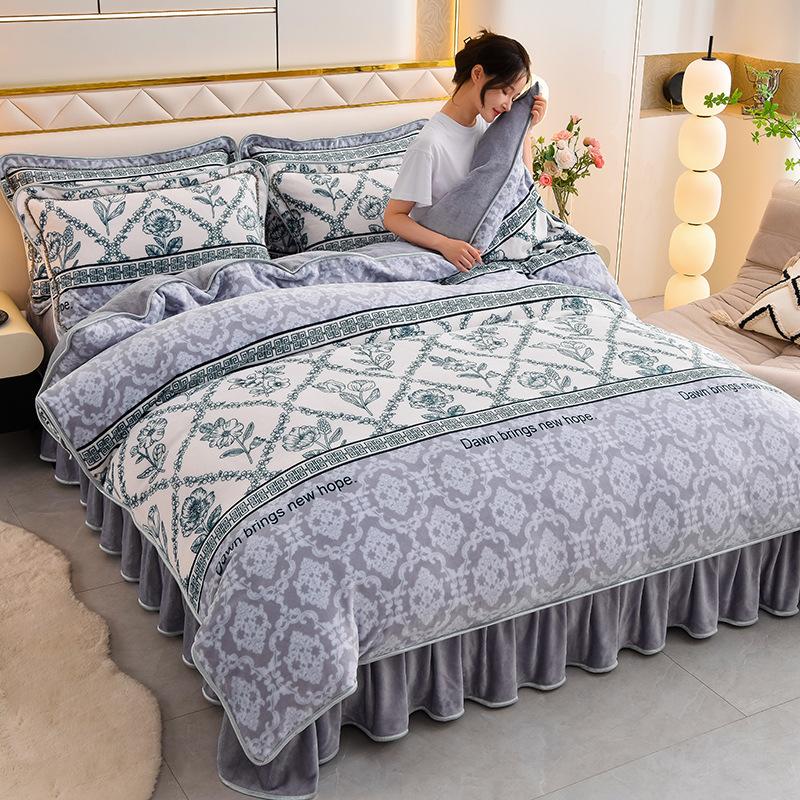 Thickened Milk Fleece Four-Piece Coral Fleece Quilt Cover, Bed Sheet Fleece Double-Sided Fleece Flannel Bedding, Bed Skirt