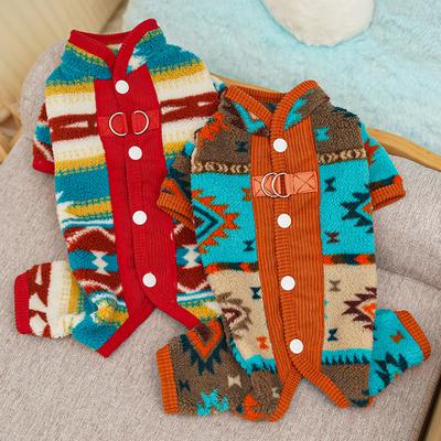 Vierbeiniger Winter- und Herbst-Baggy-Mantel mit Fellfutter für Haustiere Hunde und Katzen. Dekorative Ethno-Style Pyjamas für Hunde und Katzen.