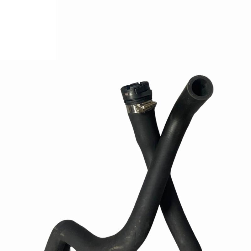 Automotive Accessory for 508 2011-2015 C5 2009-2019 Expansion Tank Connecting Hose 1317V4 1323GN Water Pipe Replacement