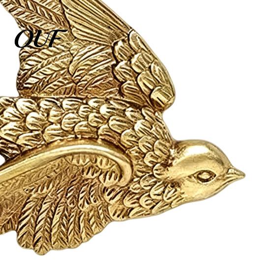 Flying Swallow Decor Gold Wall Decor, Resin Bird Sculpture, Vintage 3D Art for Living Room Bedroom Home Accents