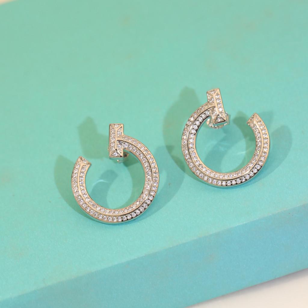Diamond-studded Nails Earrings Lucky Grass Original Logo Electroplating Daily Wear for Birthday Party Three Color