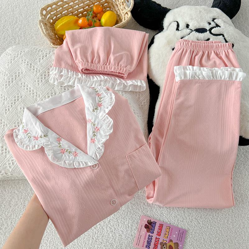 

Imitation cotton jacquard purple pajamas women s summer loose casual short-sleeved loungewear fashion three-piece set 2XL [Recommended 130-72.5 kg]