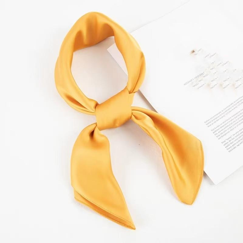 Jednokolorowa jedwabna chusta kwadratowa chusta imitacja jedwabiu chusta letnia urocza Yiwu mała kwadratowa chusta
