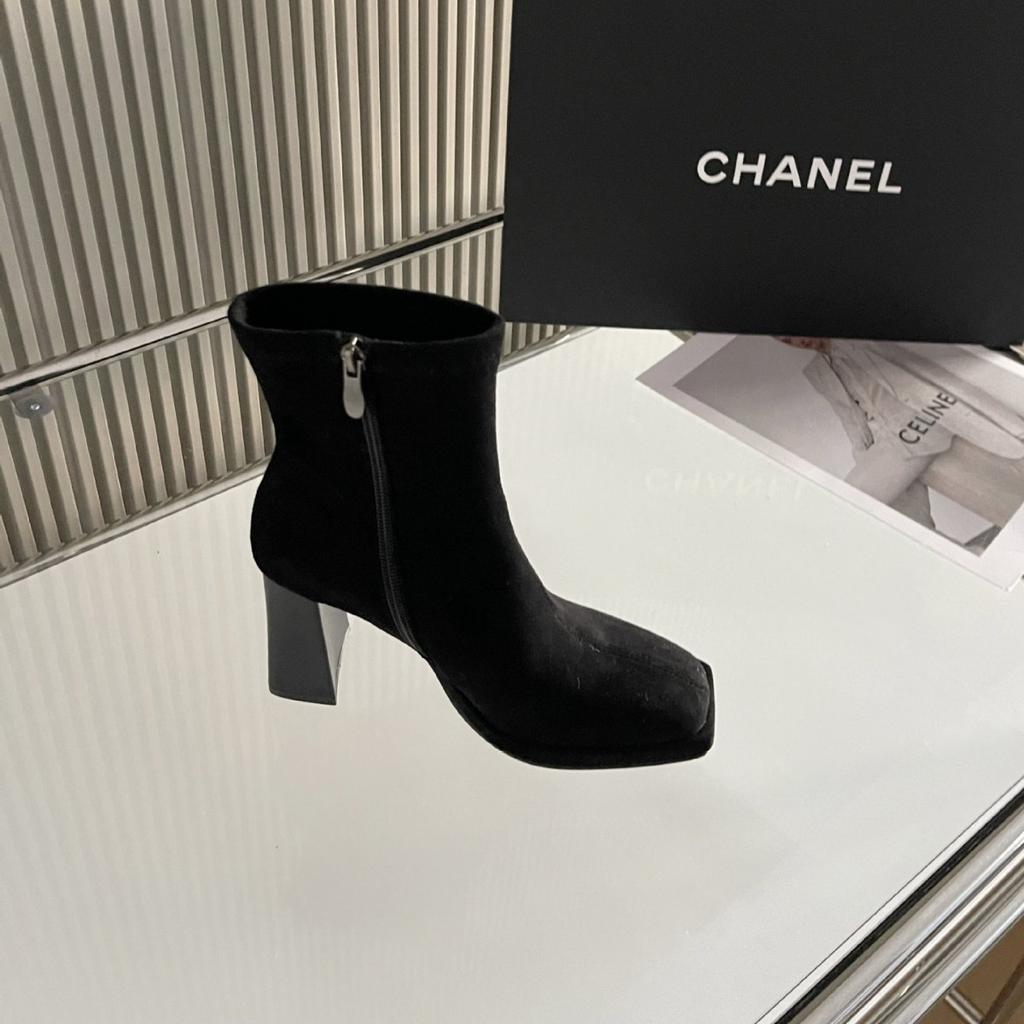 2025 New Square Head Suede Side Zipper Soft Leather Low Tube Received Martin Thin Women's Short Boots