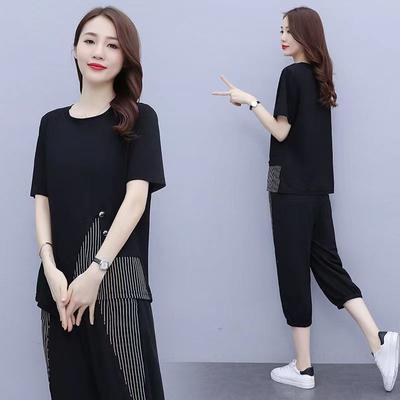 Lässiger Sportanzug für Damen, lockere Damenbekleidung in großen Größen für einen schlanken Look, Sommerkleidung, neue kurzärmelige Damen-Shorts, zweiteiliges Set
