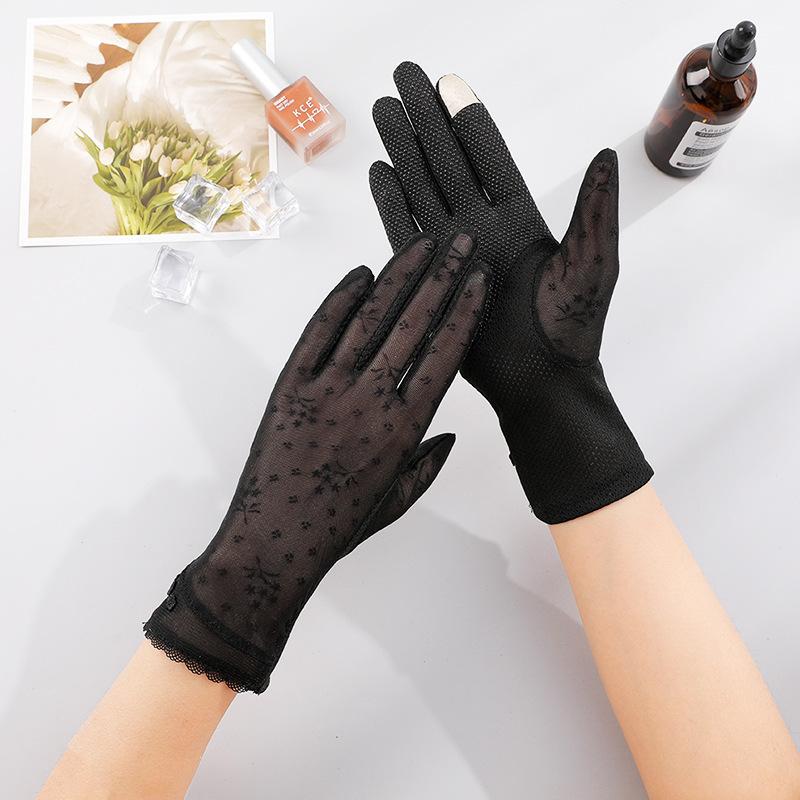Sunscreen gloves New women's spring and summer driving riding lace thin UV protection touch screen ice silk gloves