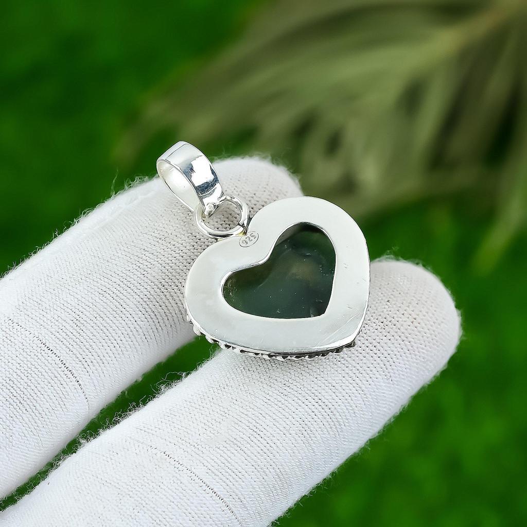 Natural Nephrite Gemstone Pendant 925 Sterling Silver Indian Jewelry For Girls