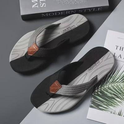 Calzado para hombre – Sandalias