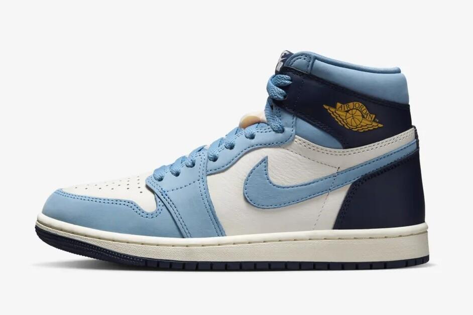 FD2596-400 Nike Air Jordan 1 Retro High OG First in Flight (Women's)