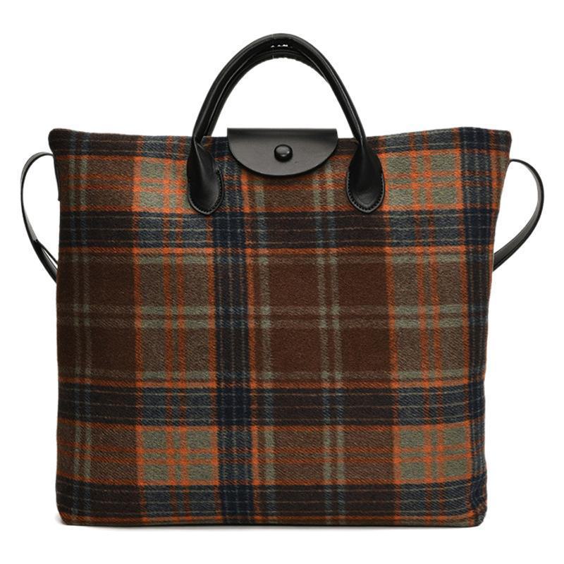 2024 Women's Trendy Woolen Large-Capacity Messenger Tote for Autumn/Winter - Versatile College Handbag