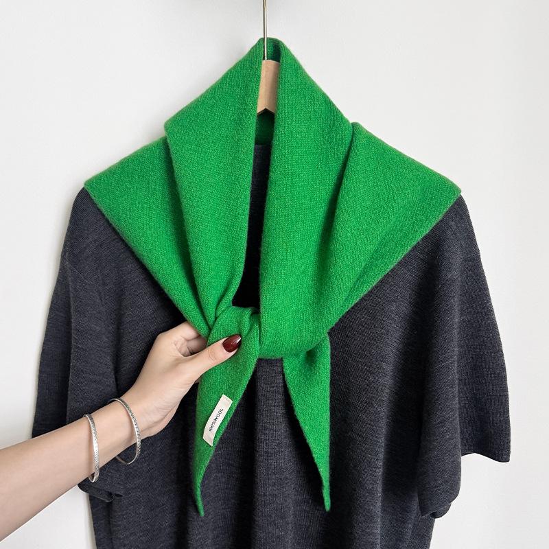 Knitted Scarf Women 100% Wool Winter Warm Scarves Bright Solid Color Design Thickened Shawl Soft Triangle Pashmina Neck  NEW