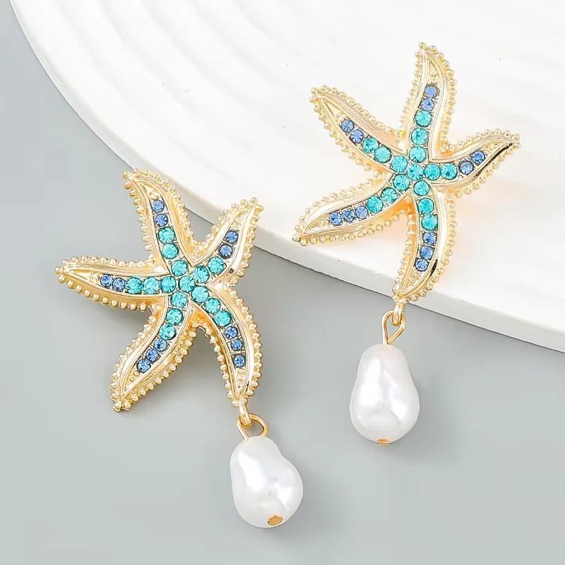 New Fashion Exaggerate Personality Acrylic Retro Star Earrings Cute and Elegant Women's Festival Party Accessories Gifts